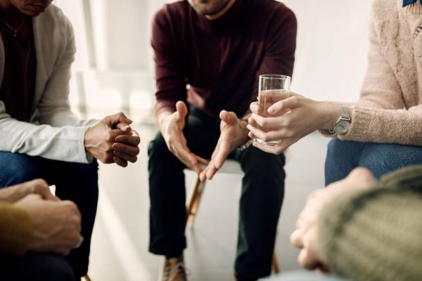 Jak rozmawiać z alkoholikiem: Metody wsparcia